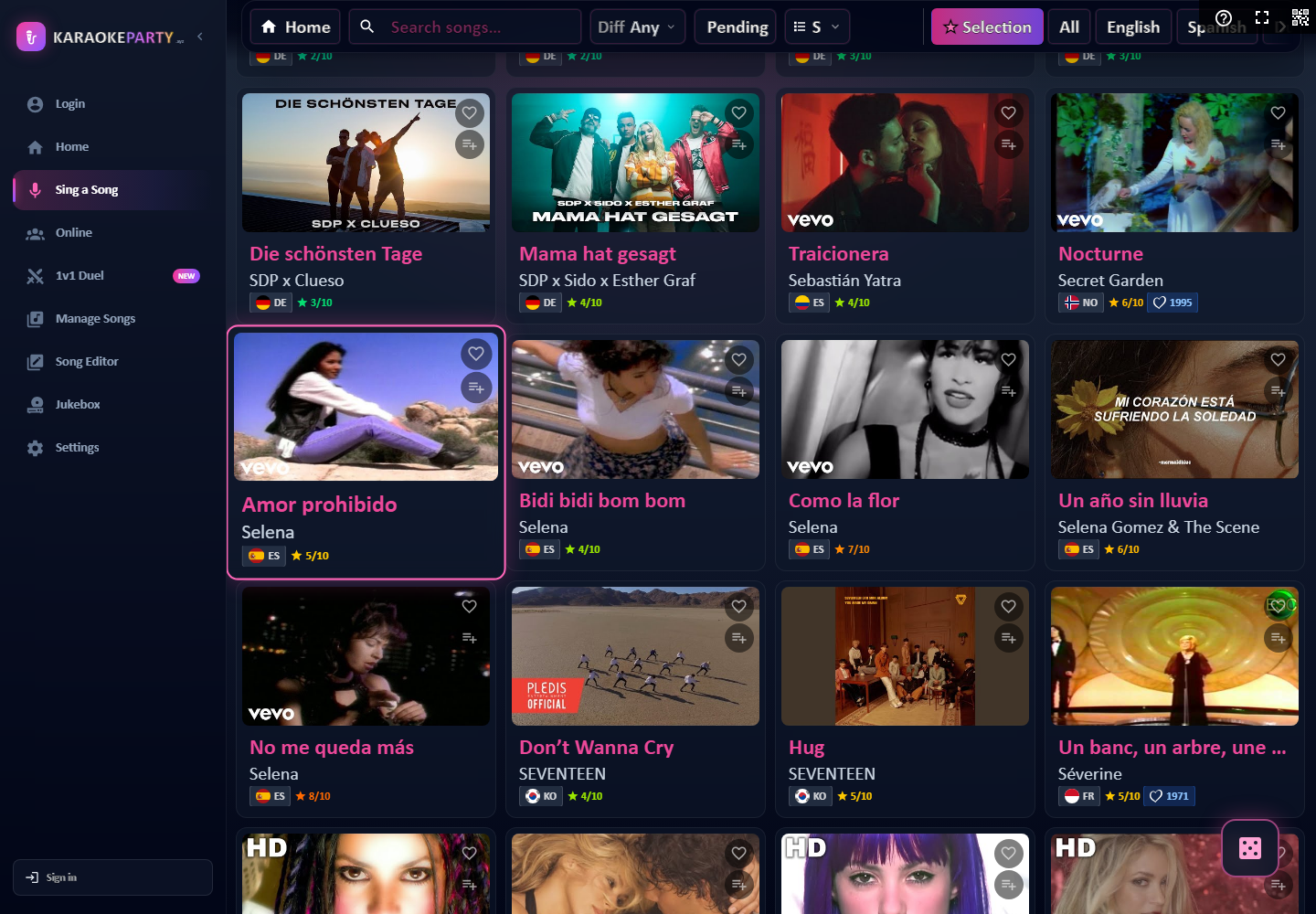 Live singing screen with pitch lanes and scores